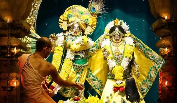Daily Aarti